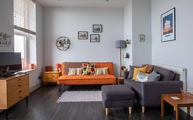 Waves@Walpole - 2 Bed Flat With Amazing Sea Views